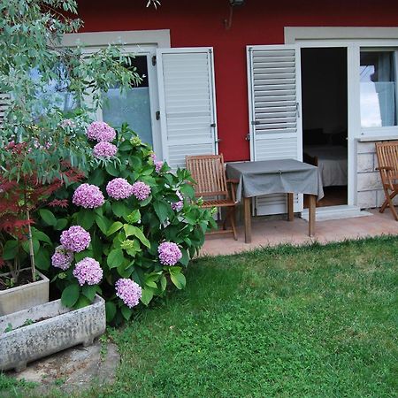 Soraja Apartments Izola Eksteriør billede