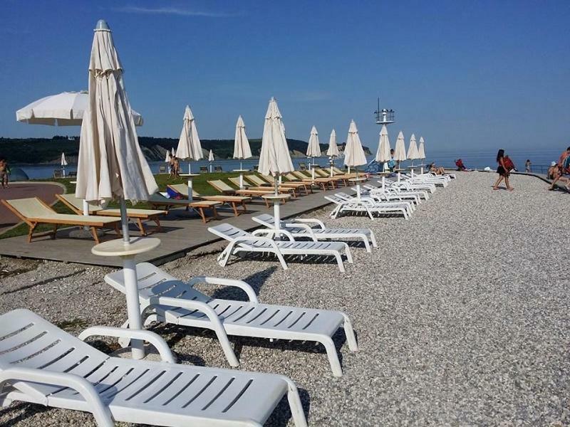 Soraja Apartments Izola Eksteriør billede